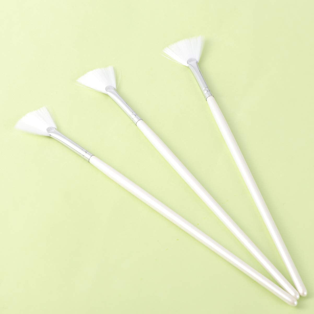 Fan 3Pcs Facial Soft Facial Mask Applicator Mask Long Handle Fan Shape Mask Diy Soft Makeup Cosmetic Tools for Peel Mask Makeup Facial Brush