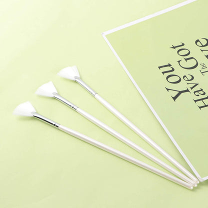Fan 3Pcs Facial Soft Facial Mask Applicator Mask Long Handle Fan Shape Mask Diy Soft Makeup Cosmetic Tools for Peel Mask Makeup Facial Brush